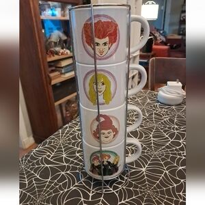 Set of 4 Stackable Mugs Hocus Pocus